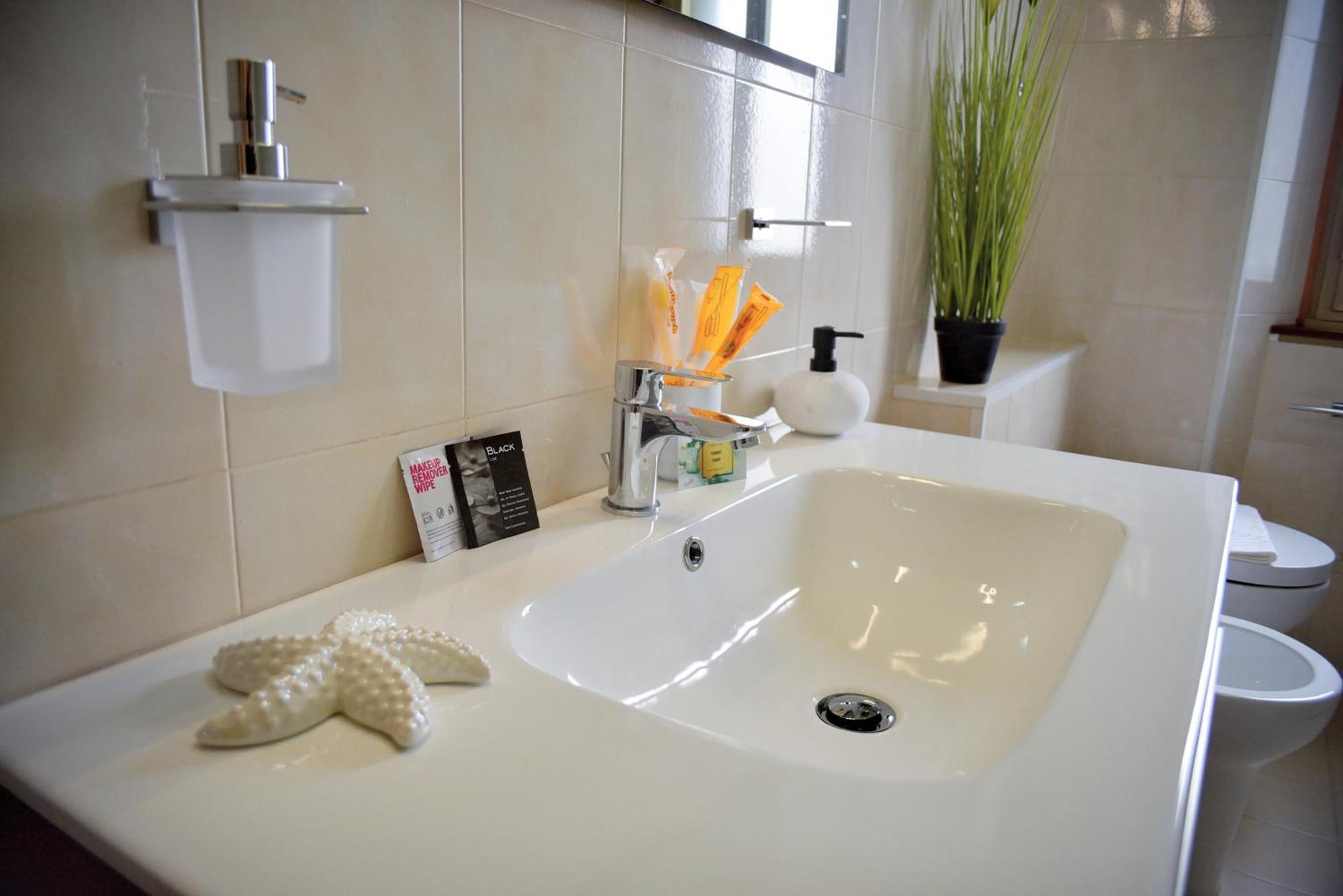 La Casa Dell'Artista Appartement Triëst Buitenkant foto
